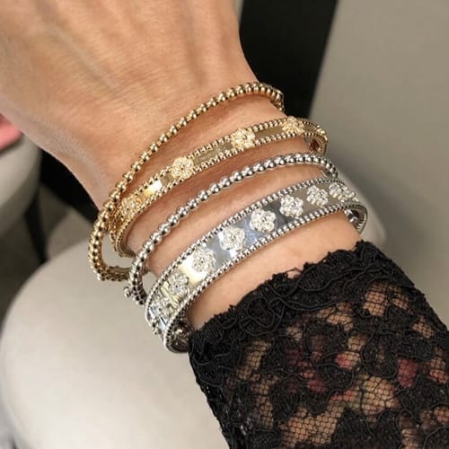 Customer photo review of PERLEE SMALL BRACELET