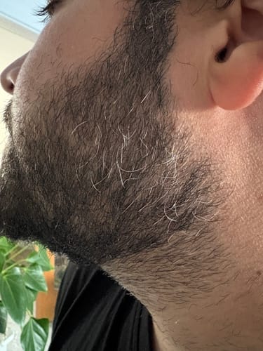 Customer photo review of Instant Dye Shampoo