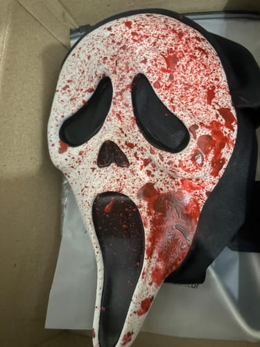 Customer photo review of Máscara Ghostface Blood Premium Seven Star – Cinematográfica e Exclusiva