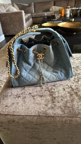 Customer photo review of CC 25C Hobo Bag 30cm Light Blue Denim