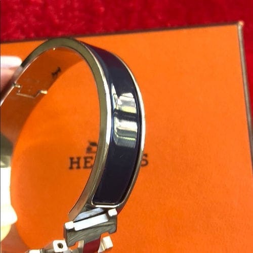 Customer photo review of H BLUE BRACELET