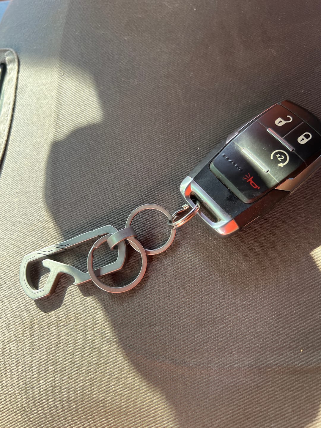 Customer photo review of 80Eighty® Titanium Keychain Clip