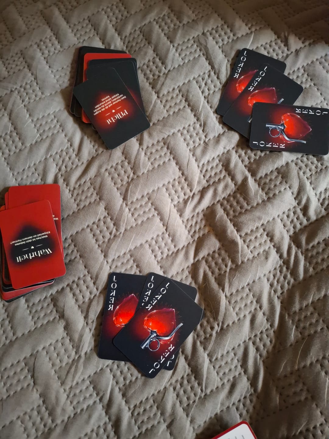 Customer photo review of (NEU) Wahrheit oder Pflicht Spielkarten - Sex Edition