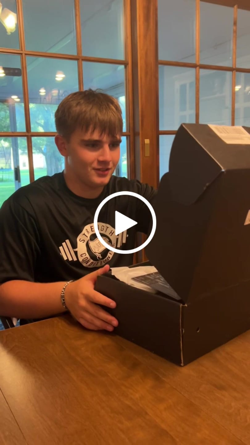 Customer video review of Light In The Darkness Shorts