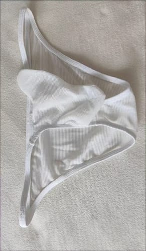 Customer photo review of Men's Low-Rise Sexy Seamless Comfort Lightweight Briefs