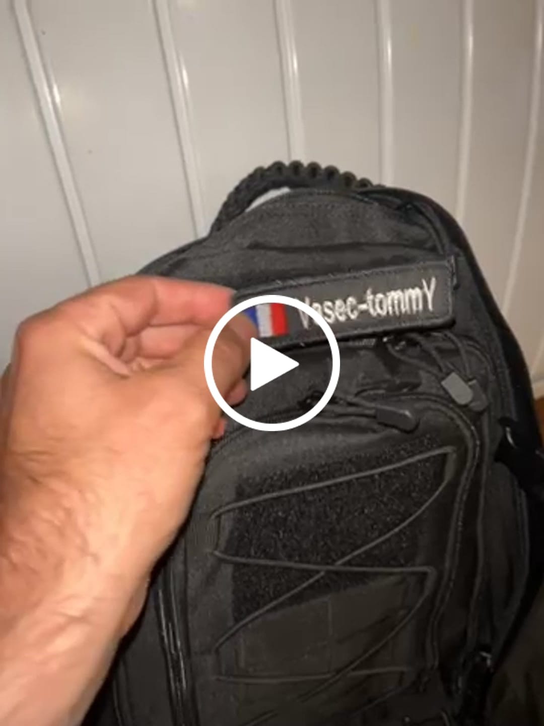 Customer video review of Patch militaire personnalisé Français