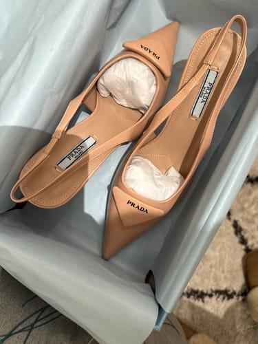 Customer photo review of PRA PATENT LEATHER SLINGBACK PUMPS 75 PINK NUDE