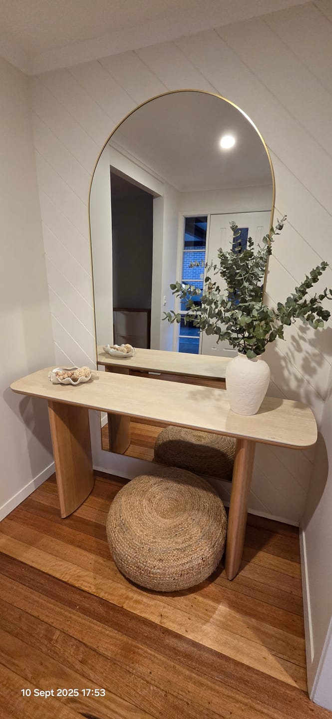 Customer photo review of Lilly Hall Table Sintered Stone