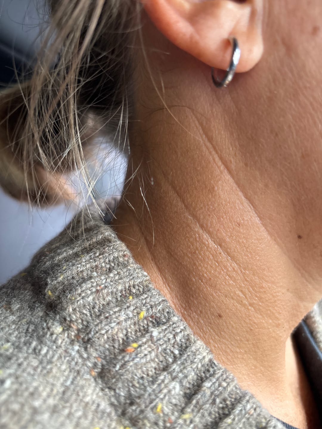 Customer photo review of Essential Earrings Extra Small