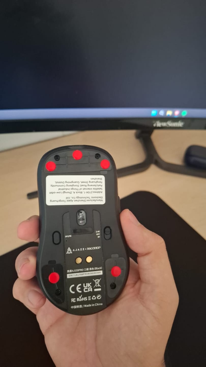 Customer photo review of X-Raypad Obsidian Mouse Skates