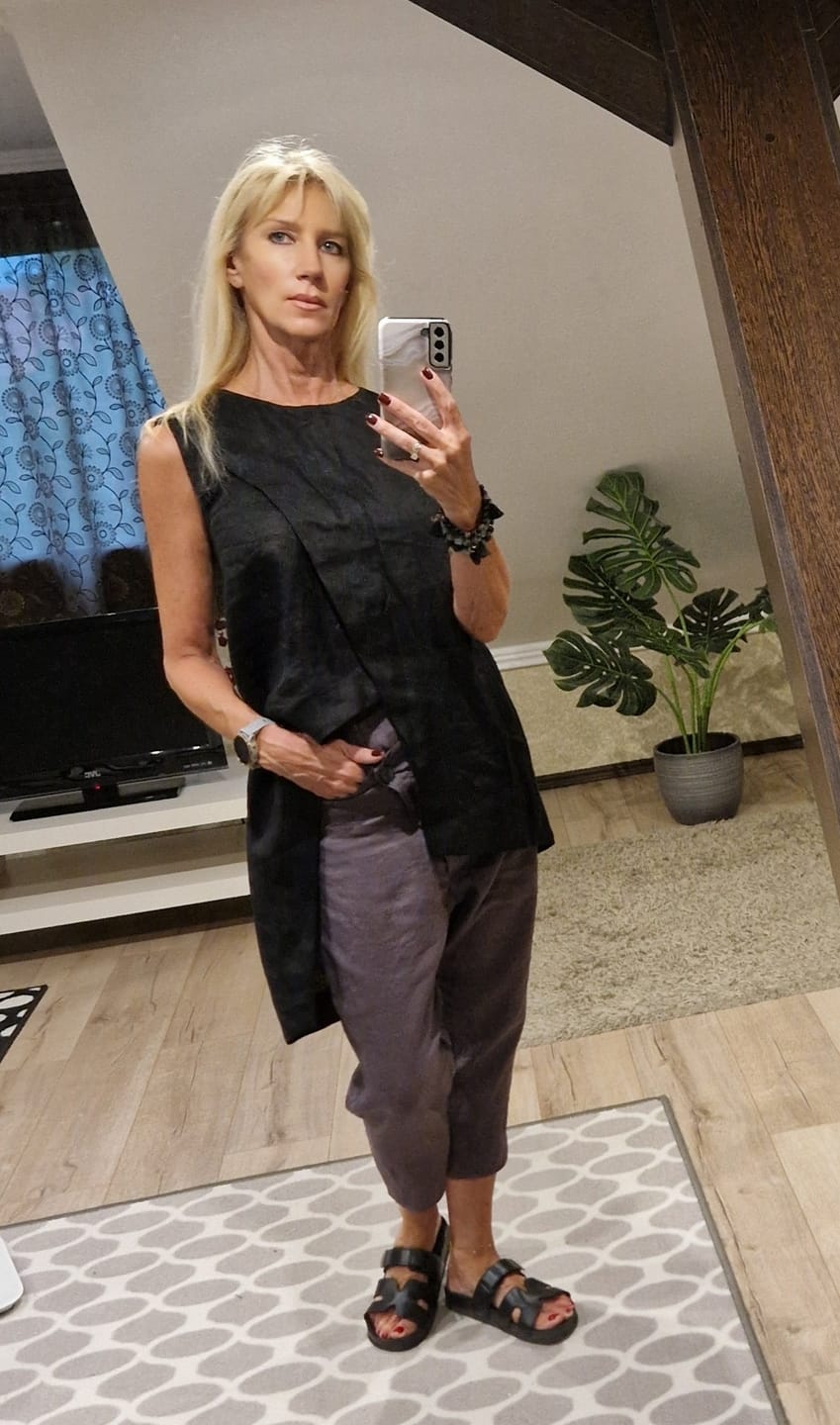Customer photo review of Asymmetrical black linen top
