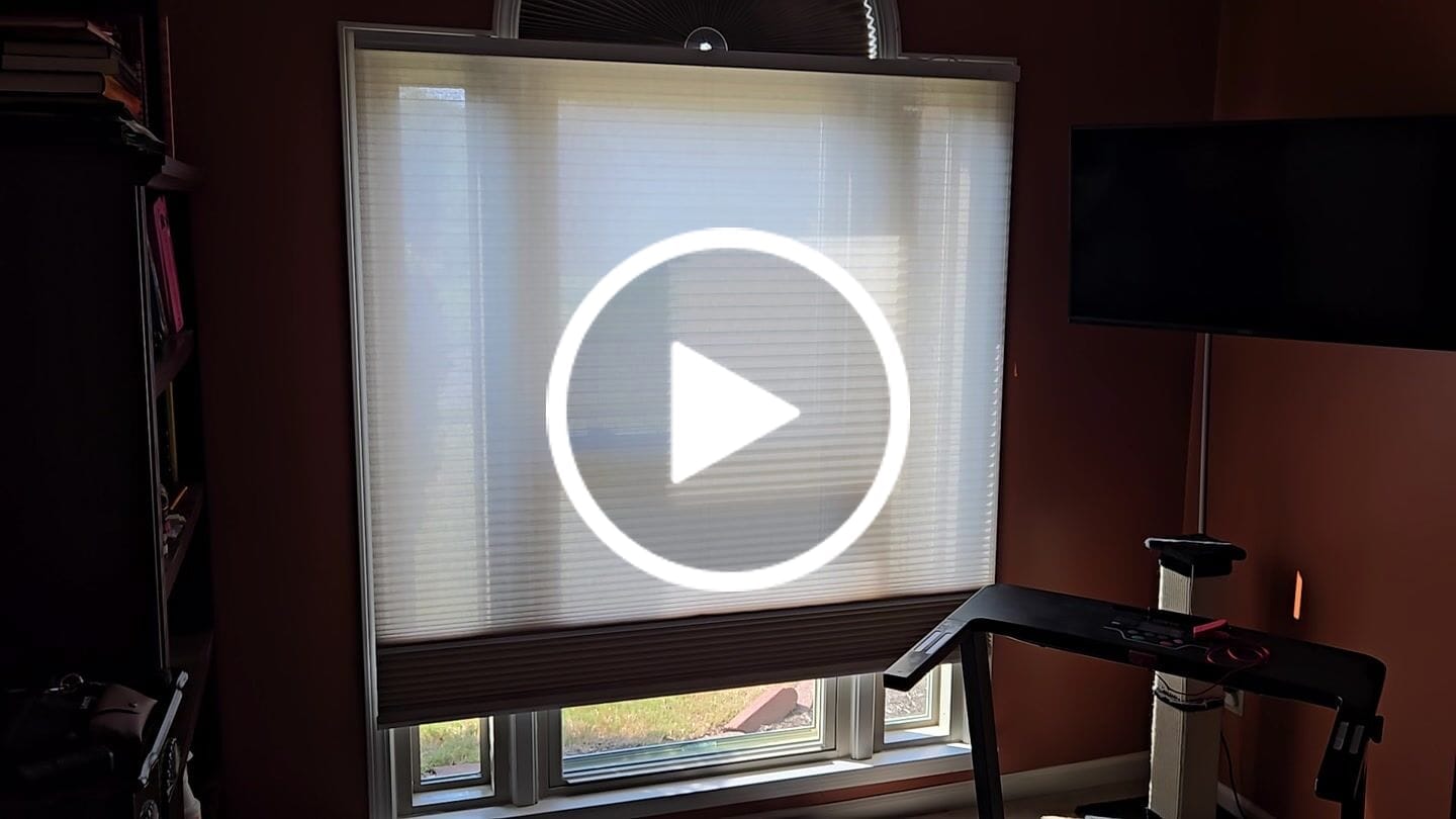 Customer video review of SmartWings Motorized Blackout And Light Filtering Day/Night Cellular Shades Nowa