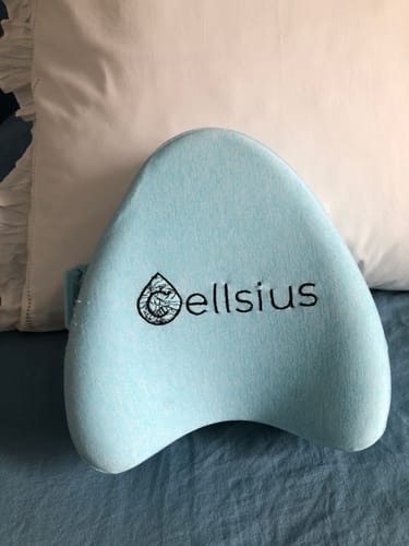 Avis photo d'un client sur Housse fraîche avec velcro en couleur - Coussin genoux Cellsius