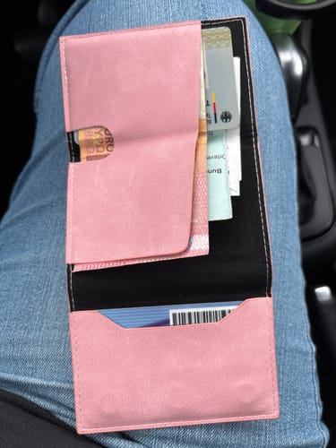 Customer photo review of Smart Wallet 3.0