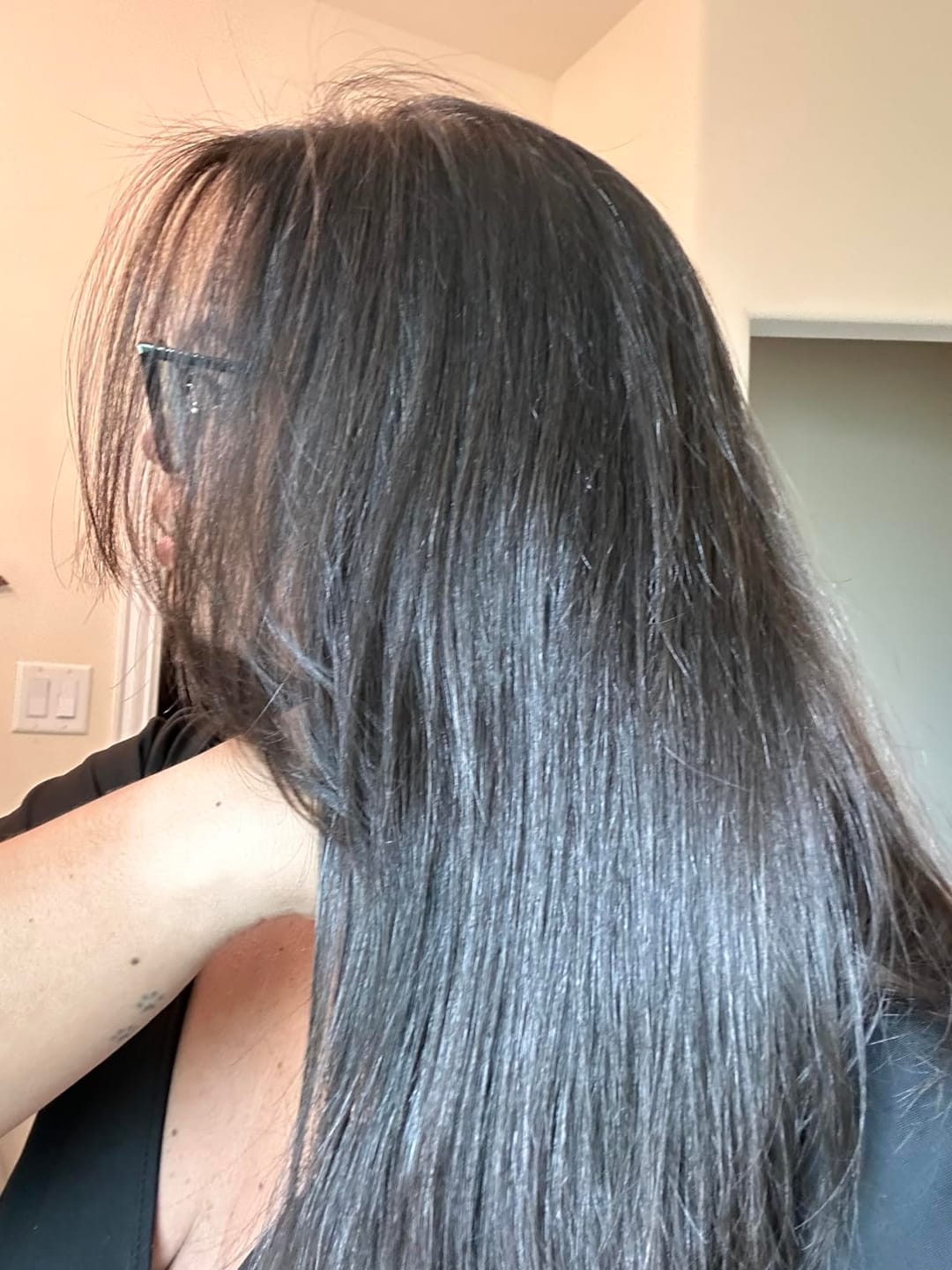 Customer photo review of Keragen Brazilian Keratin Hair Treatment – Premium Straightening Cream, Sulfate-Free Anti-Frizz Formula, Perfect for Dry & Damaged Hair, Complete Kit Combo Set