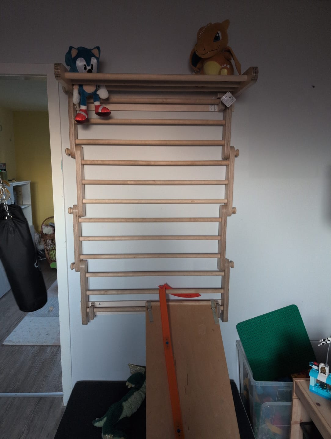 Customer photo review of Frame-to-Wall Kit • Add-on for climbing frames