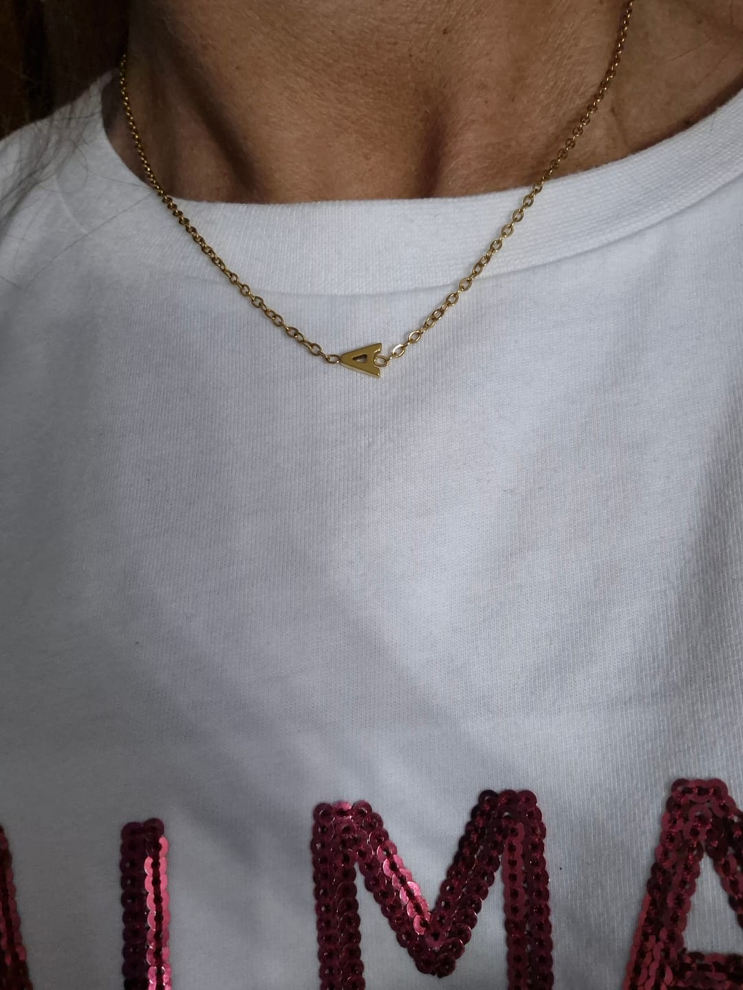Customer photo review of Collana Personalizzata con Iniziali Laterali