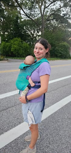 Customer photo review of Rei Alta Bairn Baby Carrier by Oscha