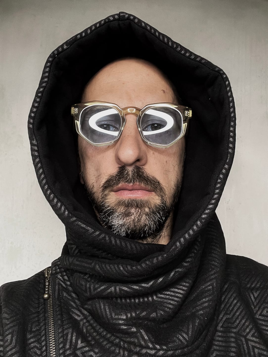 Customer photo review of AROS Hoodie