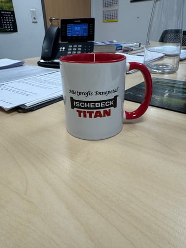 Customer photo review of TassenExpress - Becher Keramik Tasse mit Logo bedruckt 325ml Firmenlogo