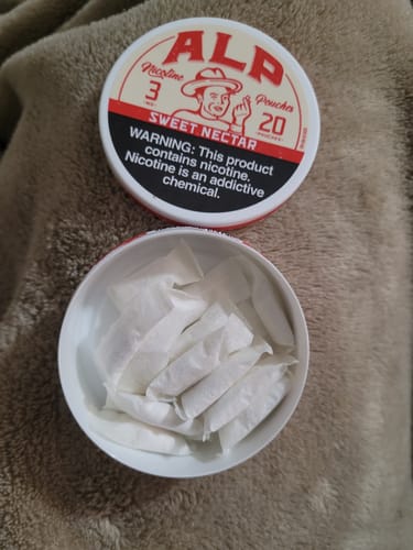 Customer photo review of Sweet Nectar Nicotine Pouches
