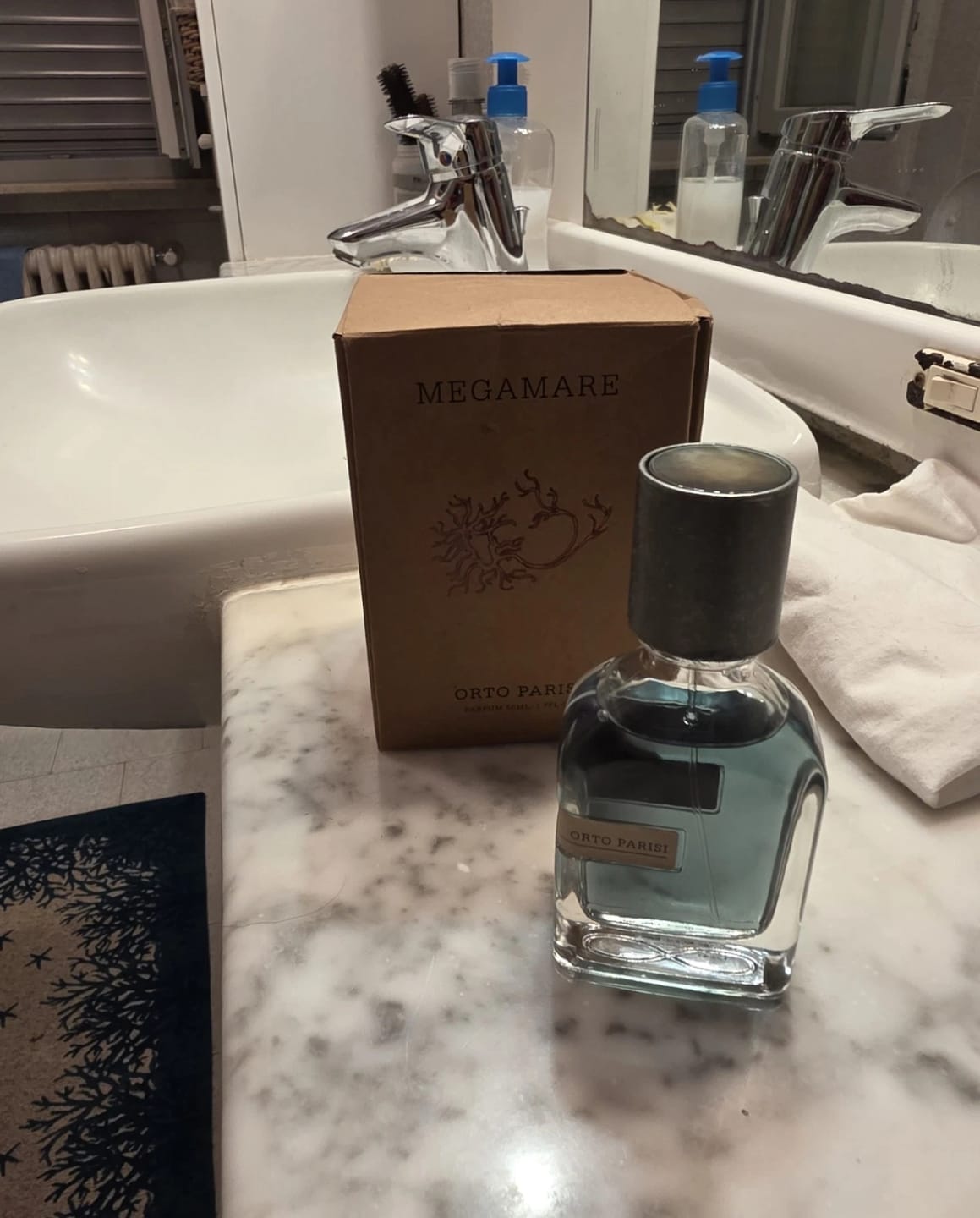 Customer photo review of ORTO PARISI MEGAMARE UNISEX EAU DE PARFUM 50 ML (SCATOLATO)