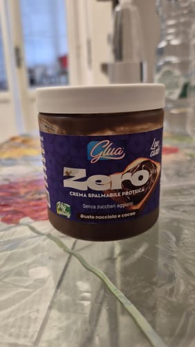 Customer photo review of Crema proteica gusto nocciola e cacao