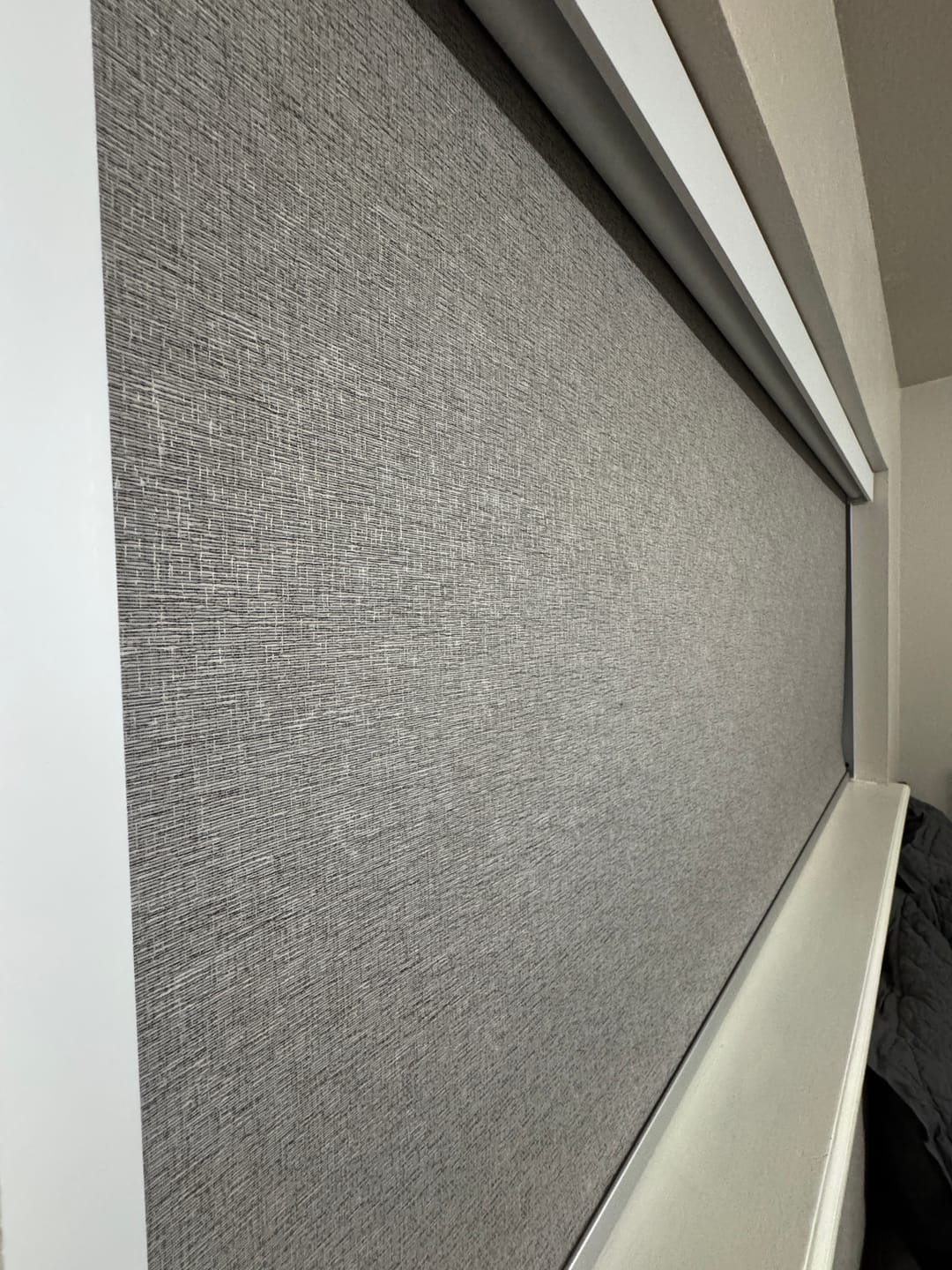 Customer photo review of SmartWings Motorized Roller Shades 100% Blackout Safari