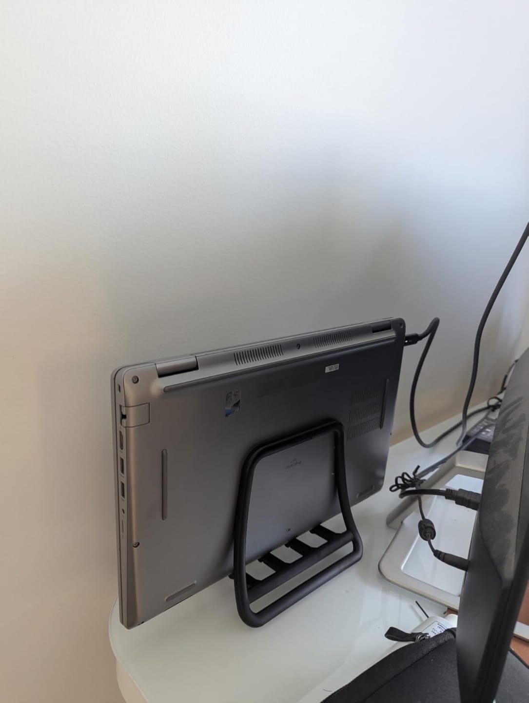 Customer photo review of Nexstand K11 Vertical Laptop Stand