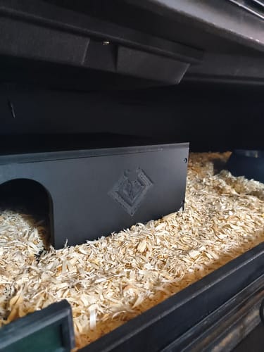 Customer photo review of BlackBox Hides Extra Long 14.5x10x5"