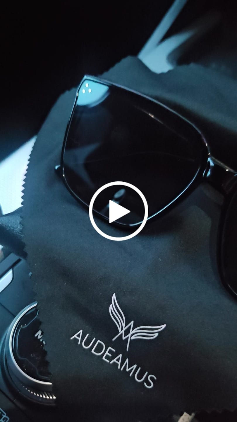 Customer video review of Harper Square Framed Sunglasses