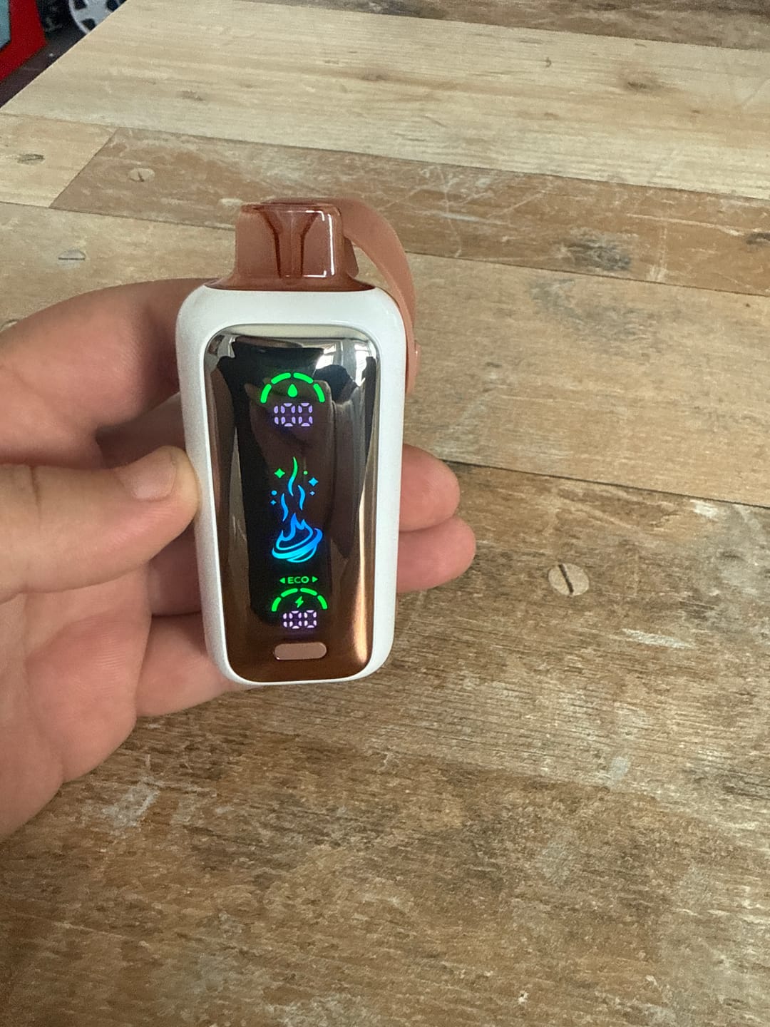 Customer photo review of Vozol Star 20.000