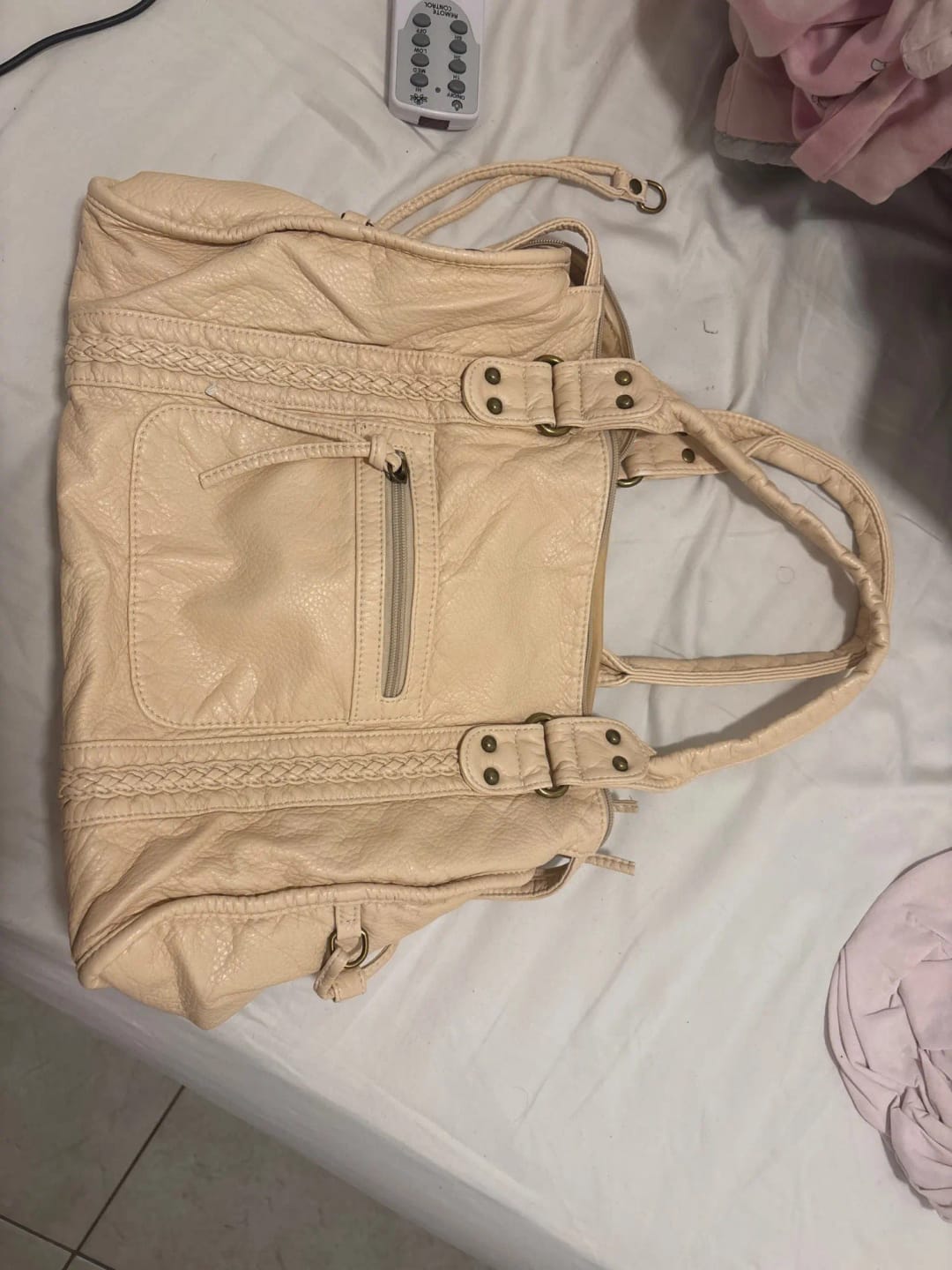 Customer photo review of Arabell Shoulder Bag