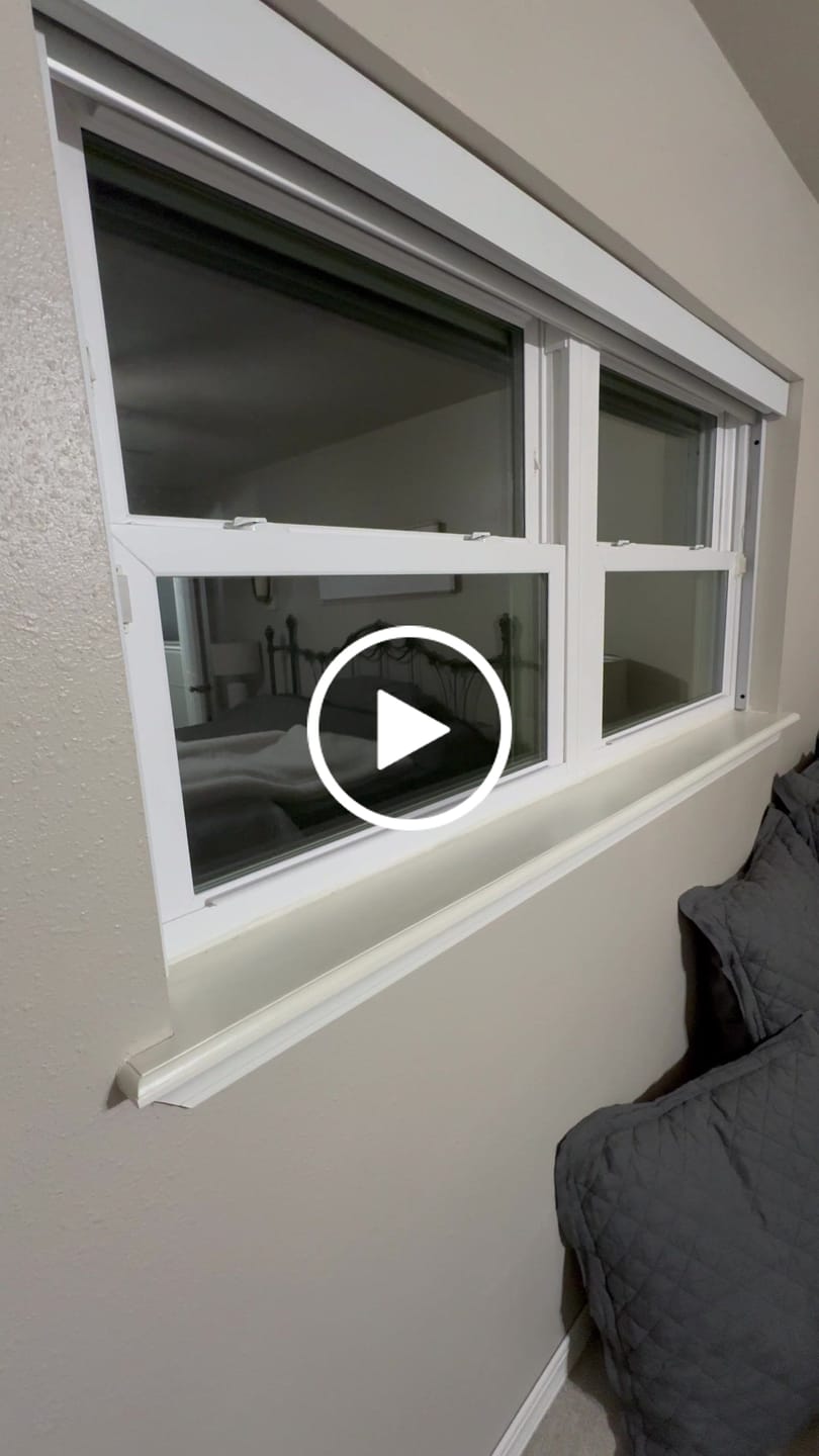 Customer video review of SmartWings Motorized Roller Shades 100% Blackout Safari
