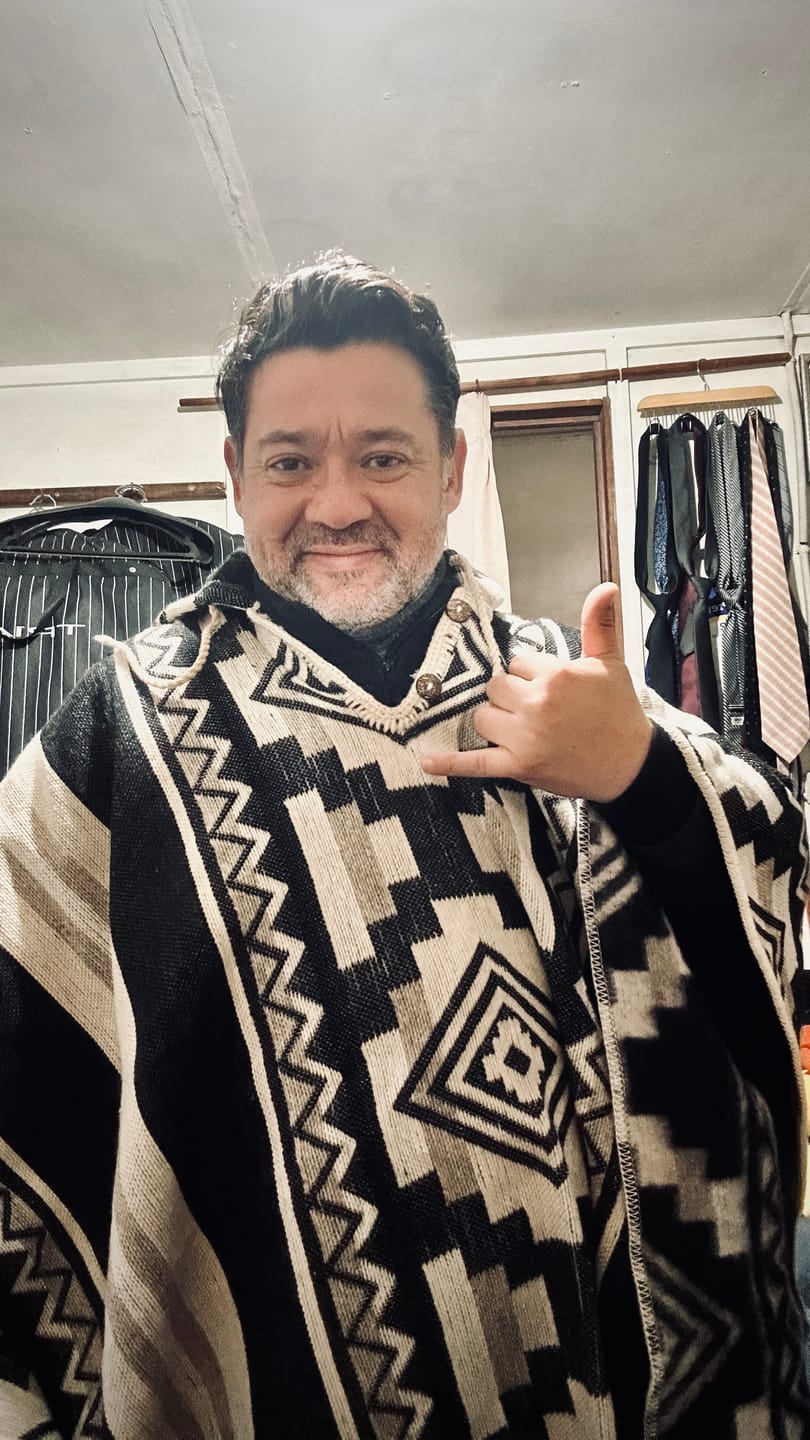 Customer photo review of PONCHO PREMIUM MAYER CON CAPUCHA