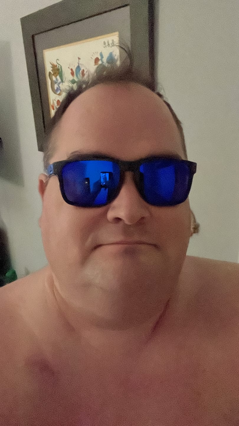 Customer photo review of Replacement Lenses for Oakley Holbrook OO9102
