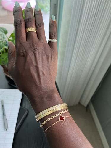 Customer photo review of 10K Pave Devotion Bangle