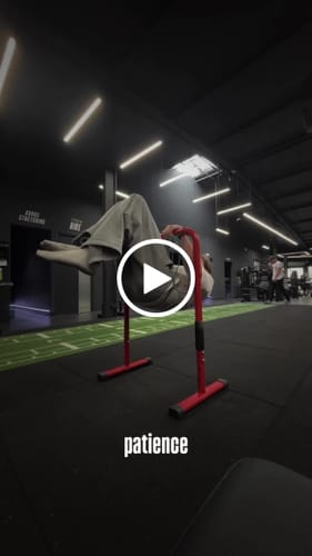 Customer video review of RAW T-shirt Écru