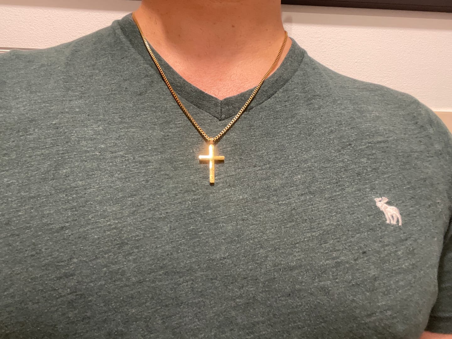 Customer photo review of Classic Cross & Box Chain