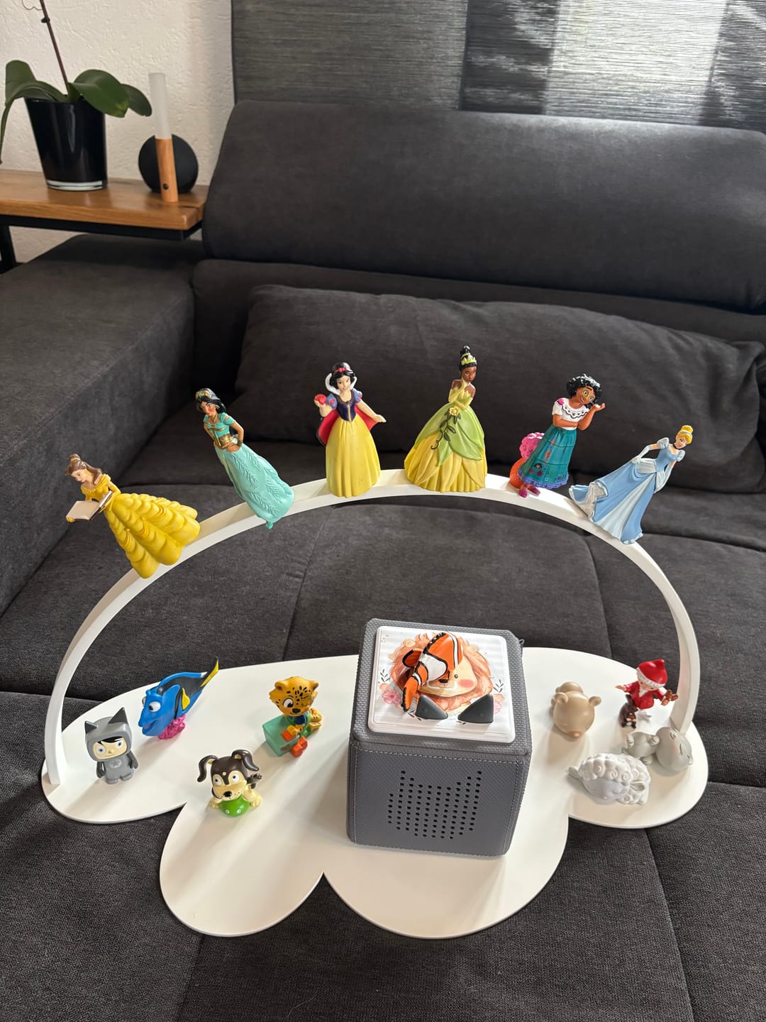 Customer photo review of Regal für Toniebox und Tonies WOLKE