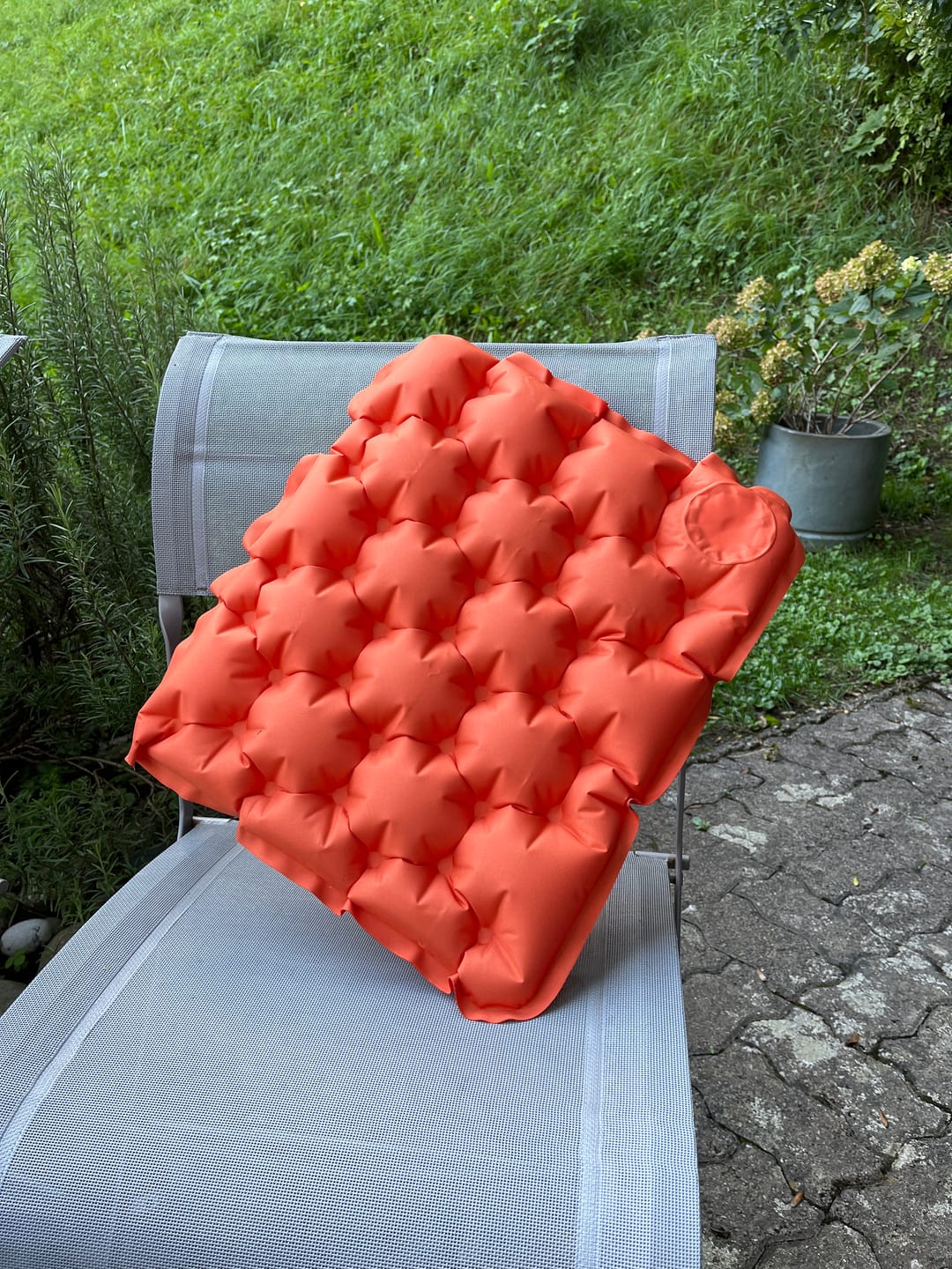 Customer photo review of Ultraleichtes & kompaktes Sitzkissen - perfekt für unterwegs