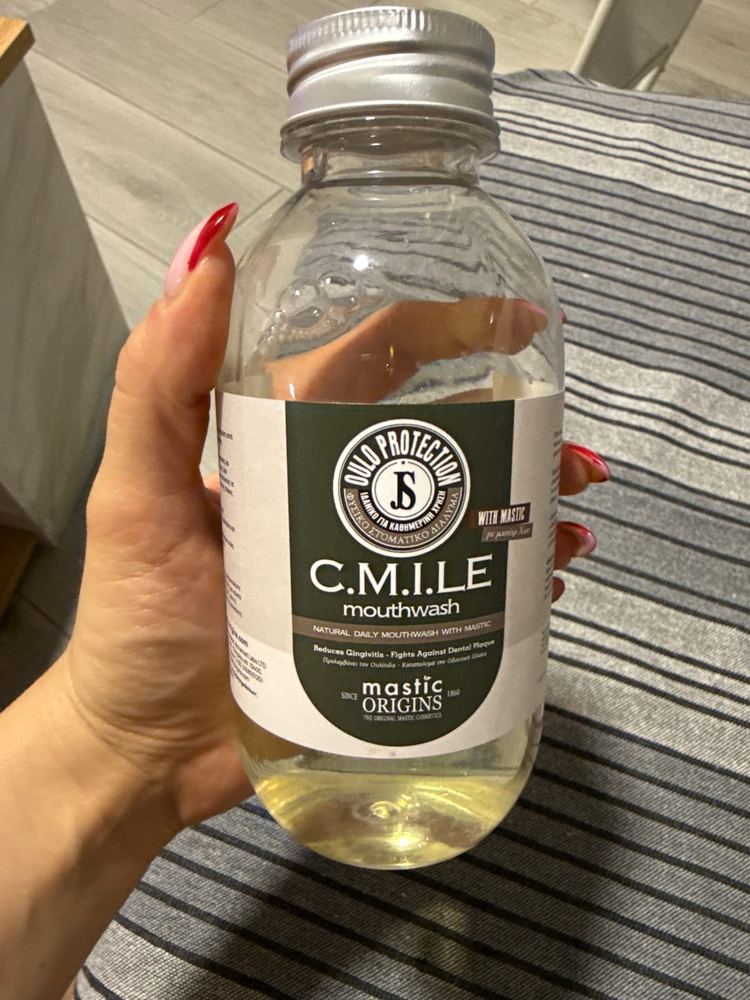 Customer photo review of C.M.I.LE MOUTHWASH