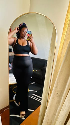 Customer photo review of High-Support Active Wear Beige Matching Set