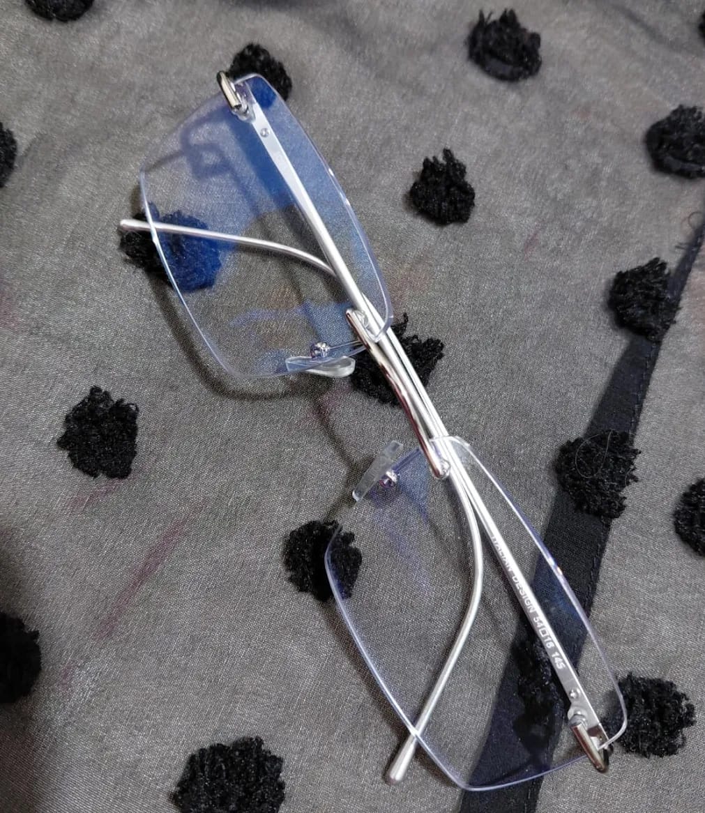 Customer photo review of Óculos de Grau Balg
