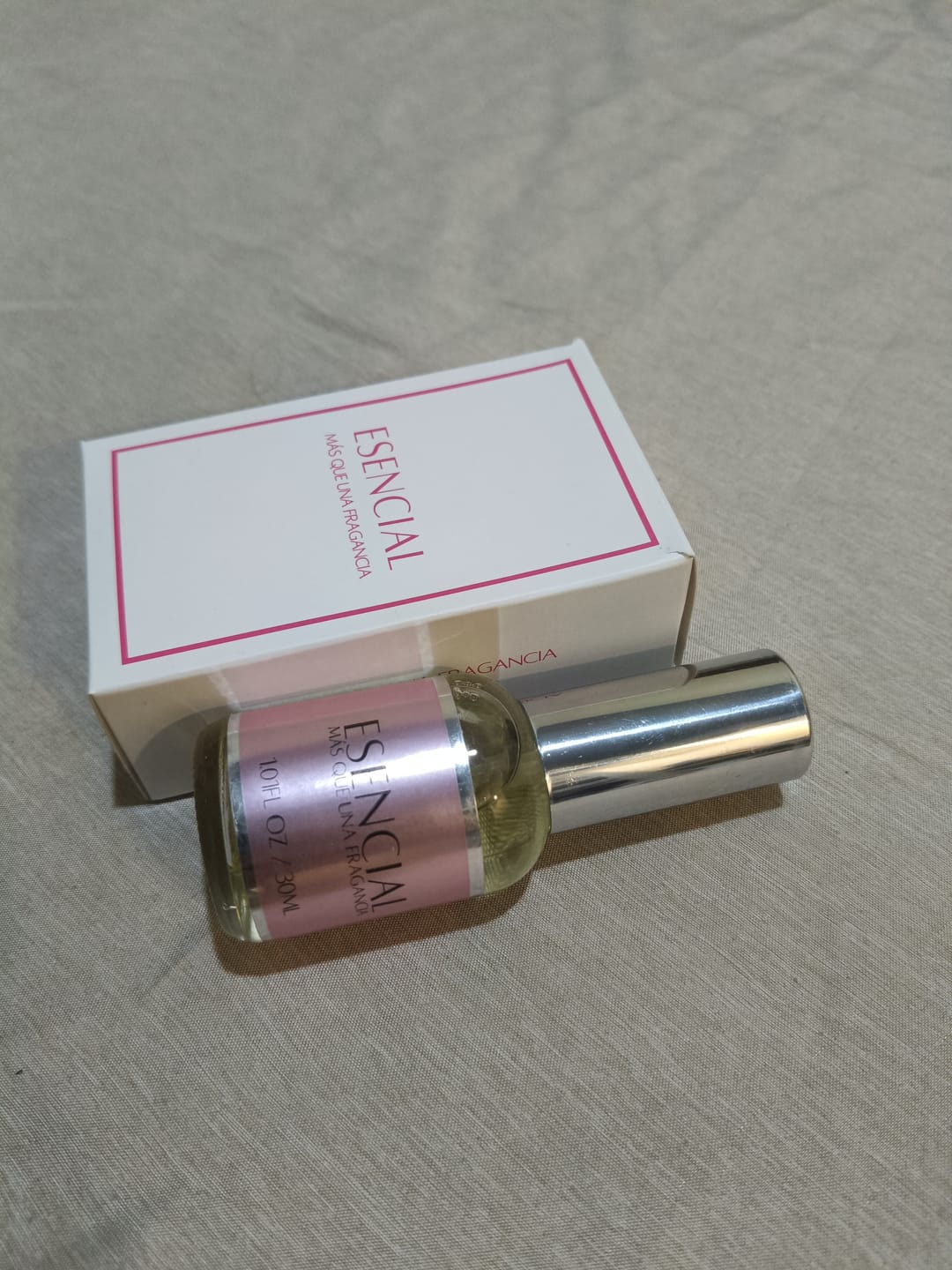 Customer photo review of M556 Inspirado en: La Bomba - Carolina Herrera