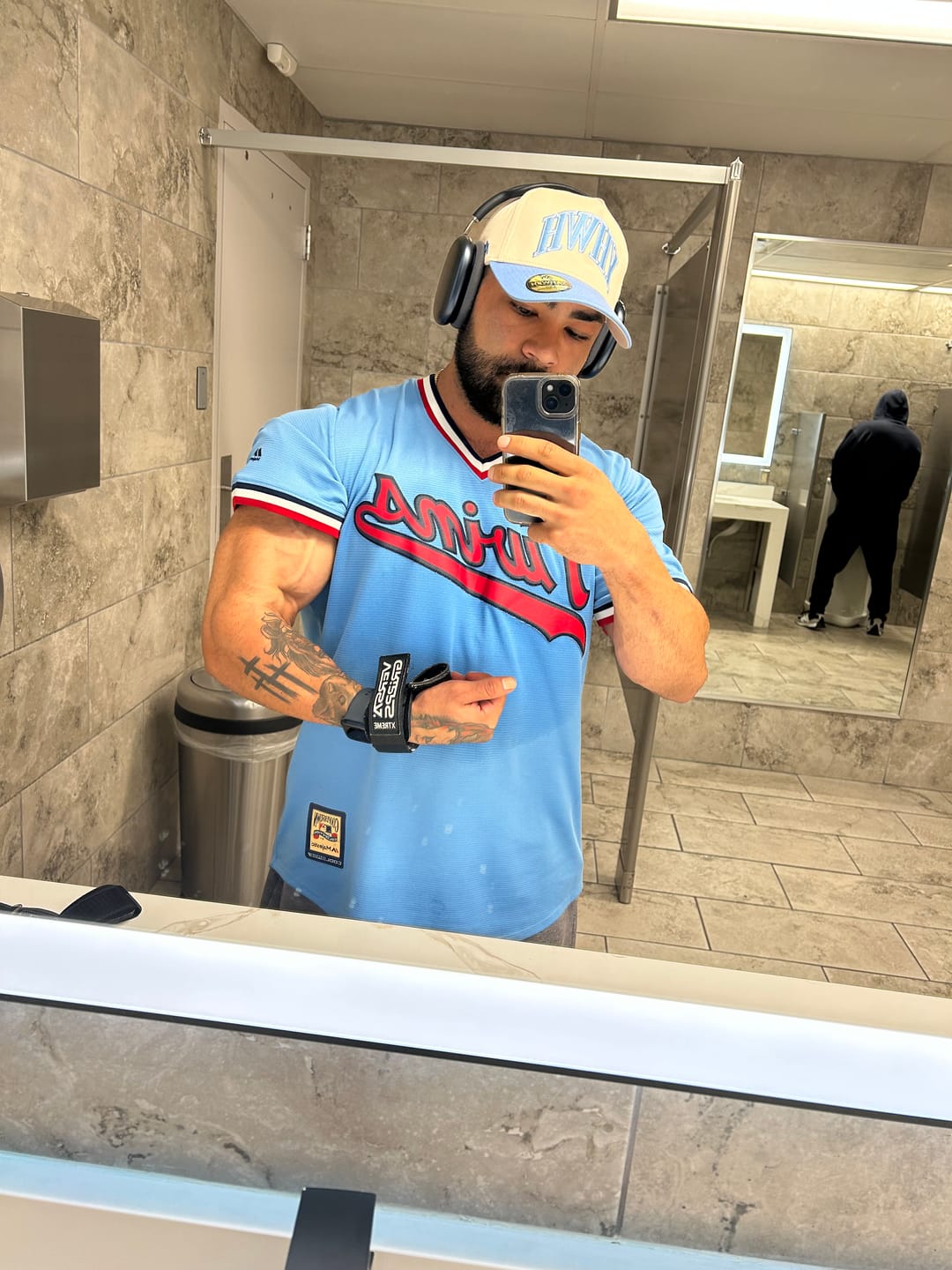 Customer photo review of ‘YHWH’ Structured SnapBack - Cream/Baby Blue
