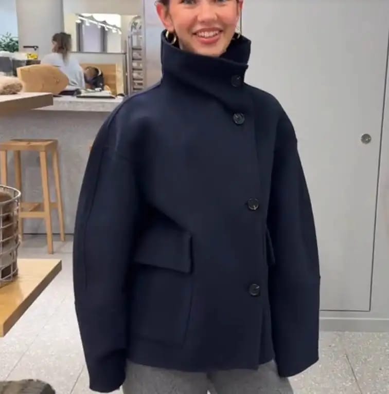 Customer photo review of Rosalia Elegant Jacket with Stand Collar