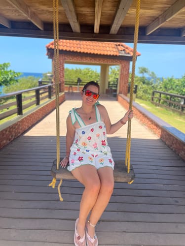 Customer photo review of Mis Raíces  Fire Red