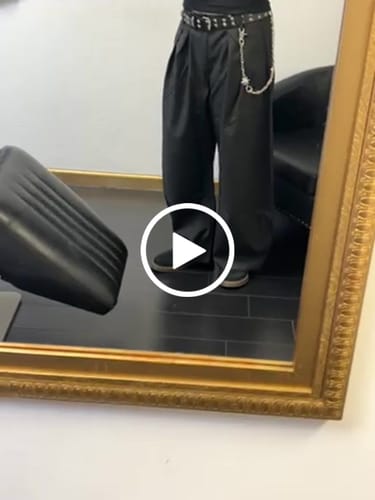 Customer video review of American Vintage Double Pleat Design Curved Knife Pants