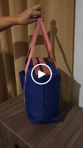 Customer video review of TELA 100% PVC COR MARINHO